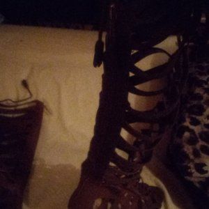 Vintage georgous knee high sandal heels brown leather